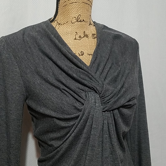 ARMANI Collezioni twisted top. - Picture 3 of 9